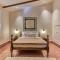 StayVistas Villa Terra - Valley & Lake-View Villa with Spacious Lawn & Indoor Activities