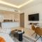 HiGuests - City Elegance 1BR in The Sterling by Omniyat - Dubaj