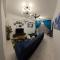 Homestay MAHLIGAI VIEW near Masjid Shah Alam, UITM Shah Alam, I-City, stadium shah alam, SACC, PKNS, IDCC, MSU, 17 min kuala lumpur & klang, max 10 people, free food, snooker, pingpong, indoor games, swimming pool, fast wifi - Shah Alam