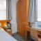 Queensway Hotel, Sure Hotel Collection by Best Western