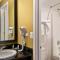 Quality Inn & Suites Fife Seattle