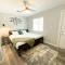 Alluring townhouse near ASU with KING size bed for up to 4 guests with FREE parking - Темпі