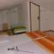 Bright Villa with garden and parking - Beahost -