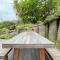 Aroha Nui - Stay Waiheke