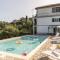 Near Cinque Terre - Mountain Farmhouse with Pool