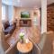 Hillside Hideaway- Container Home in Blowing Rock (4 miles from Appalachian Ski Mountain) - Blowing Rock