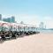 Luxus-Studio mit Private Beach in Top-Lage, Meerblick & Infinity Pool! - Dubaj
