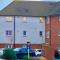Candy Dene, Top Floor Apartment - Swanscombe