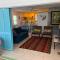Hibiscus Cottage - Downtown and Steps to the Beach! - فلاغلار بيتش