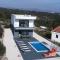 Villa Grey with Heated Pool