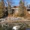 Stunning 4BR Cottage with Lake View - Barrie