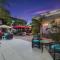 The New Yorker Hotel Miami