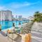 Upper studio Balcony Pool Gym - Near Beach