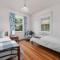 The Baker's Cottage in the Heart of Richmond Sleeps 6 - Hobart