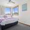 City Lights Getaway 6Kms from CBD, Sleeps10 - Hobart