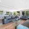 House on the Hill with a View-Sleeps 12 - Hobart