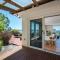House on the Hill with a View-Sleeps 12 - Hobart