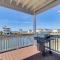 Galveston Home with Decks and Views, Walk to Beaches! - جالفيستون