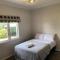 J&L Boarding Holiday House