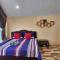 2 Bedroom Private Pool Villa for Groups ! (B2) - Bang Sare