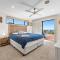 11 Warbler Crescent