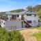 11 Warbler Crescent