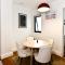 Sunny Apartment in Surry Hills