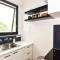 Sunny Apartment in Surry Hills