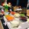 Mayflower Grande Suite Hotel