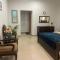 Family Friendly 2-Bedroom Home Upper Portion with Parking - Lahor