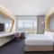 V Hotel Dubai, Curio Collection by Hilton - Dubai