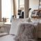 Old Bridge large and unique artful apartment with elevator - Флоренція