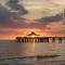 Sea Turtle - Fresh Spacious Cottage W&D Kit 1.3 Mi to Beach