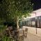 MostPopular!!! Hay Cafe TranquilFields - OnlyYou with Hay, Rentable For Event
