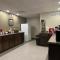 The Stables Inn & Suites - Salem