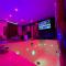 MJ Lust Room, centre var proche Verdon, cotignac, ambiance romantique - Montfort-sur-Argens