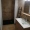 Joli studio calme et moderne