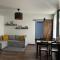 Cozy seaside park apartment