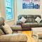 Bright, Stylish & Cozy 2Bed Unit w/Backyard & Grill Close to NYC!