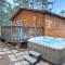Chic chalet w/ hot tub, ping-pong, arcade bball - Cascade-Chipita Park