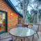 Chic chalet w/ hot tub, ping-pong, arcade bball - Cascade-Chipita Park