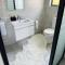 19 Elizabeth Place - Beautiful and spacious self catering 3 bedroom unit with quick access to Kyalami Racetrack with free WiFi - Perfect for a big family in Midrand - Мідранд