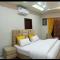 Chic 1-Bed Retreat Your Ideal Urban Escape Awaits Discover Comfort & Convenience in the Heart of Bahria Hub Commercial Book Now