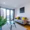 The Windmill Suite - Long Term Discounts, Fast Wifi, Groceries, Up to 6 People