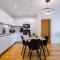 The Windmill Suite - Long Term Discounts, Fast Wifi, Groceries, Up to 6 People