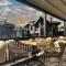 V Chalet Residence