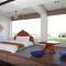Follow Me designed B&B - Dongshan