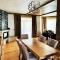 V Chalet Residence