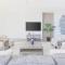 Phoenix West II 202 condo - شاطئ أورانج