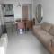 Apartamento ótima localização, local familiar - 戈亚尼亚